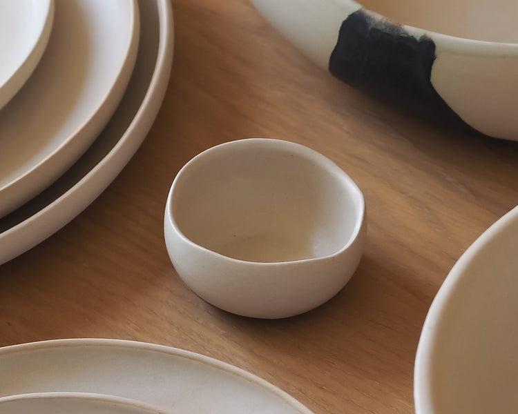 Sand Black Shallow Bowl XS