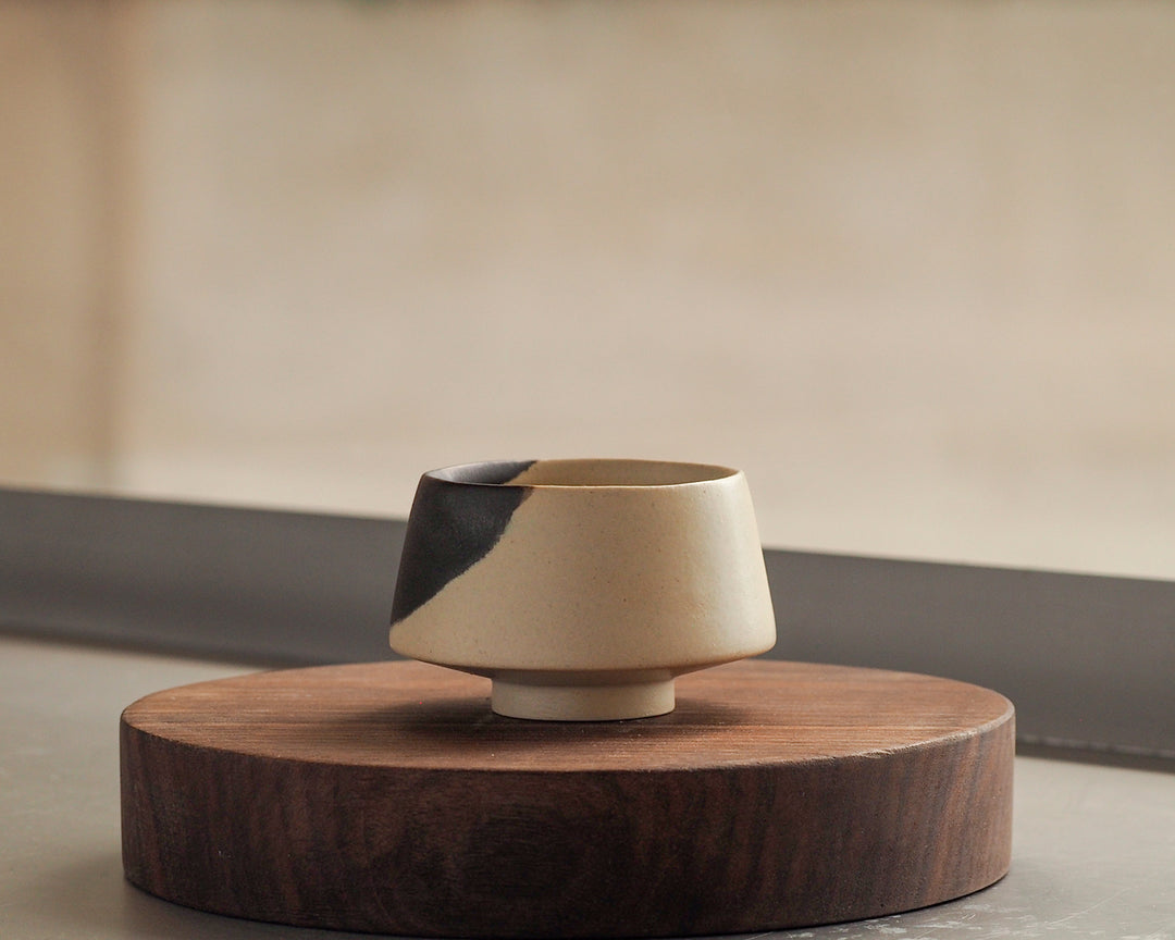 Tomio Ceramic Cup | Sand Black